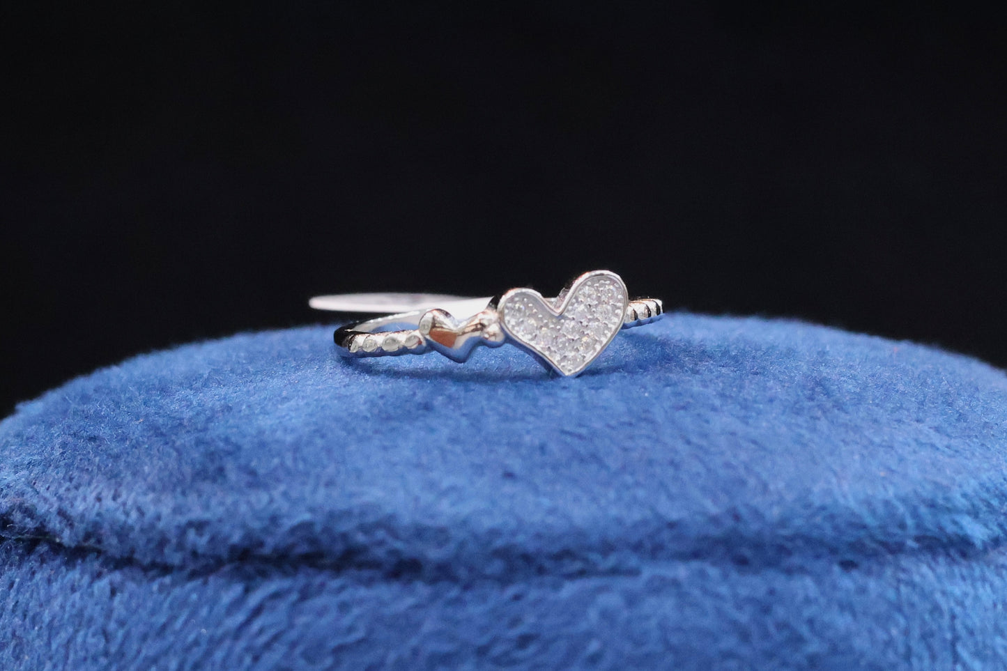 92.5 Pure Silver Ring - Heart Design 19