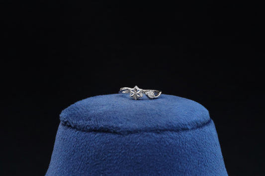 92.5 Pure Silver Ring - Star Design 63