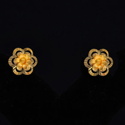 91.6 BIS Hallmarked Solid Gold Blossom Earrings